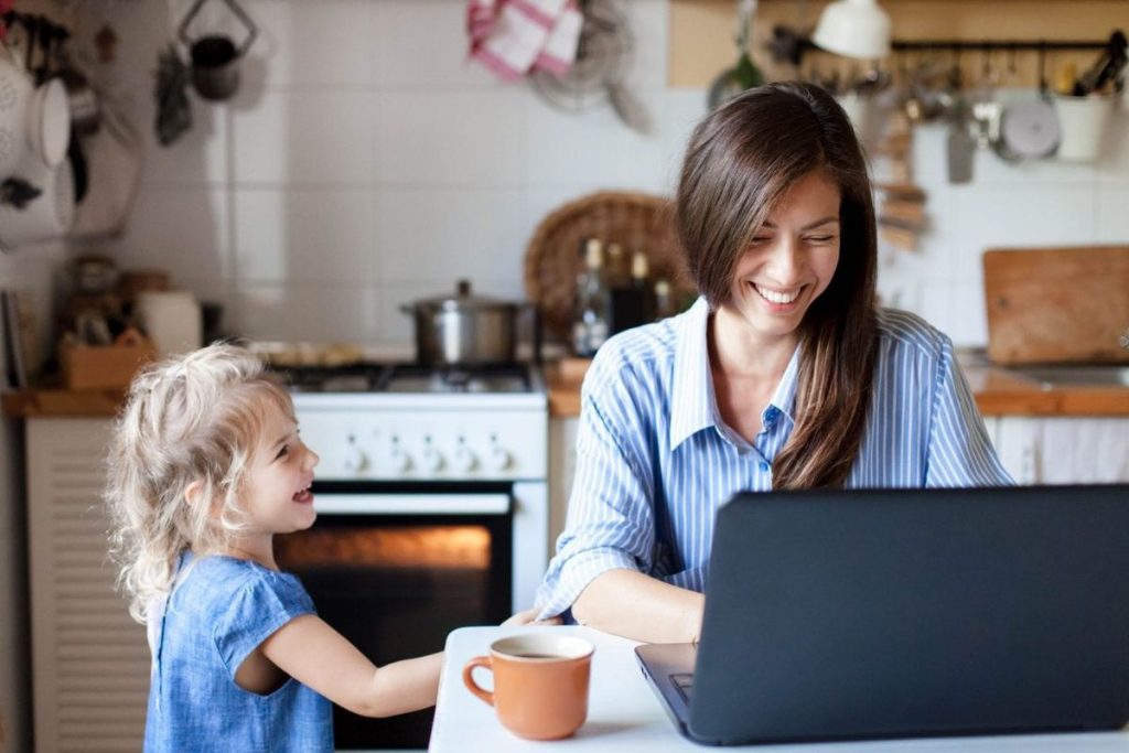 Returning parents benefit from flexible work